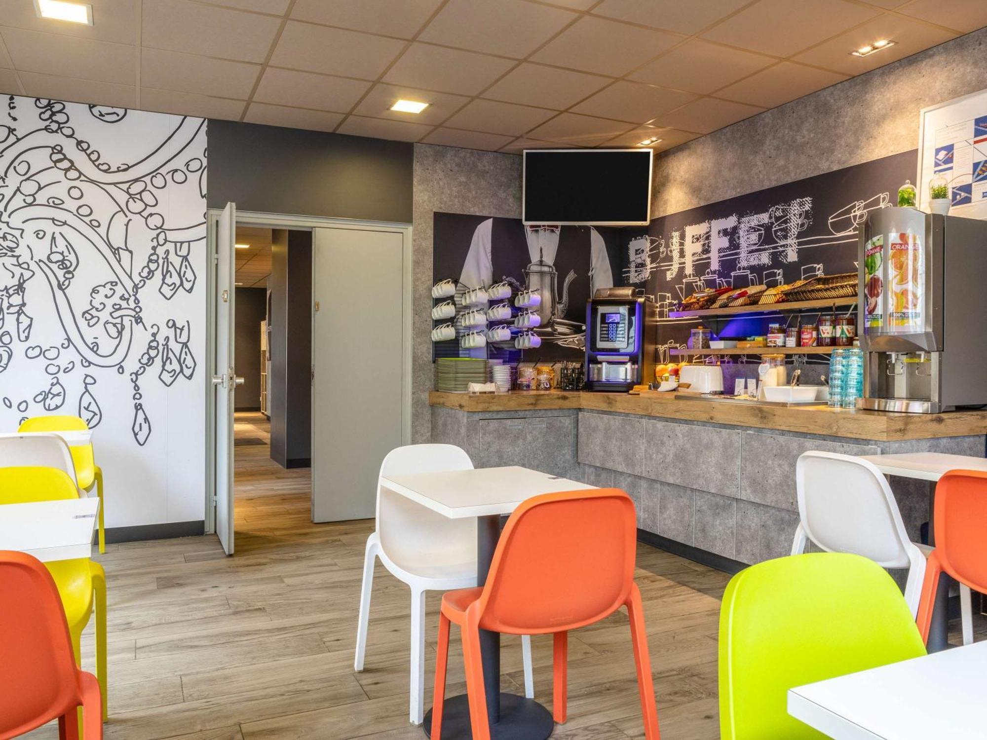 Ibis Budget Compiegne Centre-Ville Exterior foto